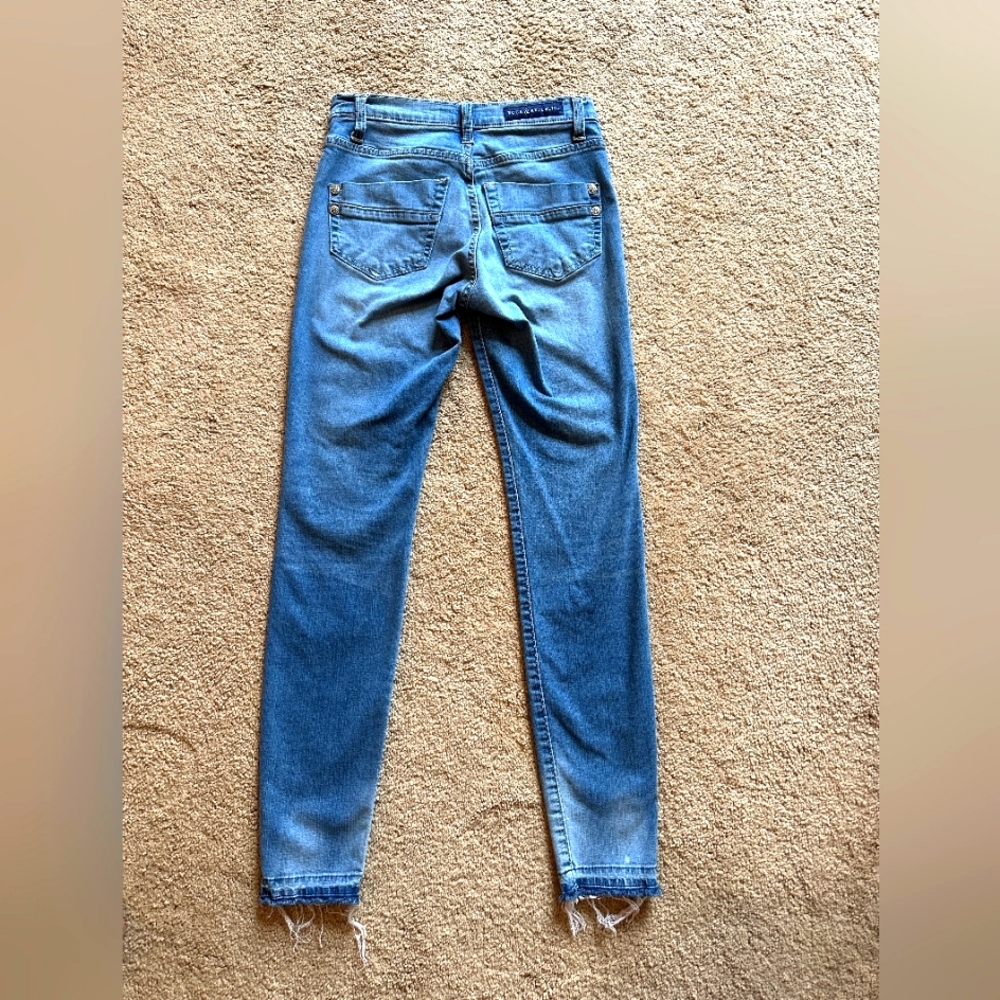 R & R Blue Denim Skinny Jeans